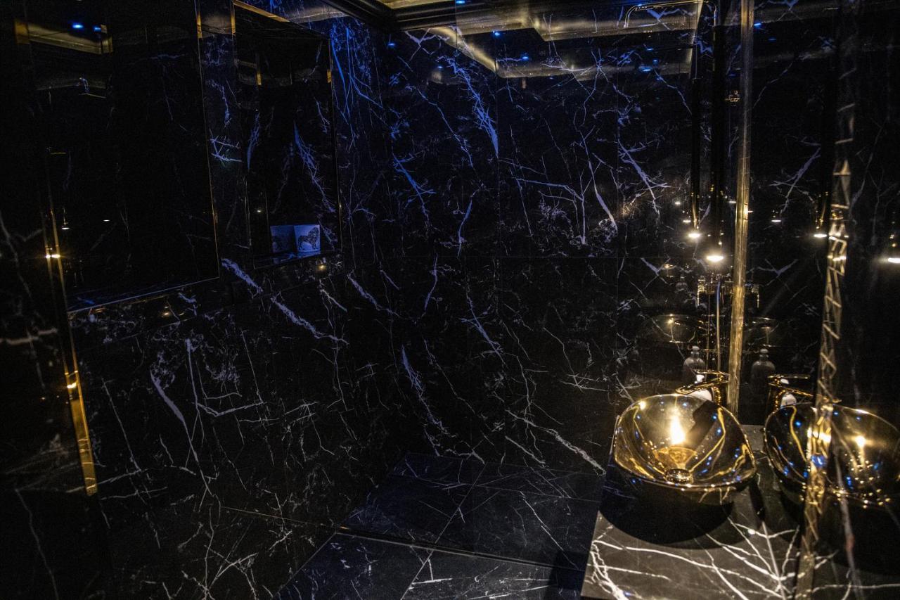 Apartament Black Night Willa Pułkowa Warszawa Zewnętrze zdjęcie